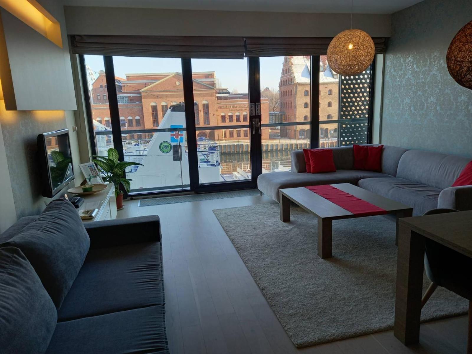 Apartment With An Amazing View Gdansk Bagian luar foto